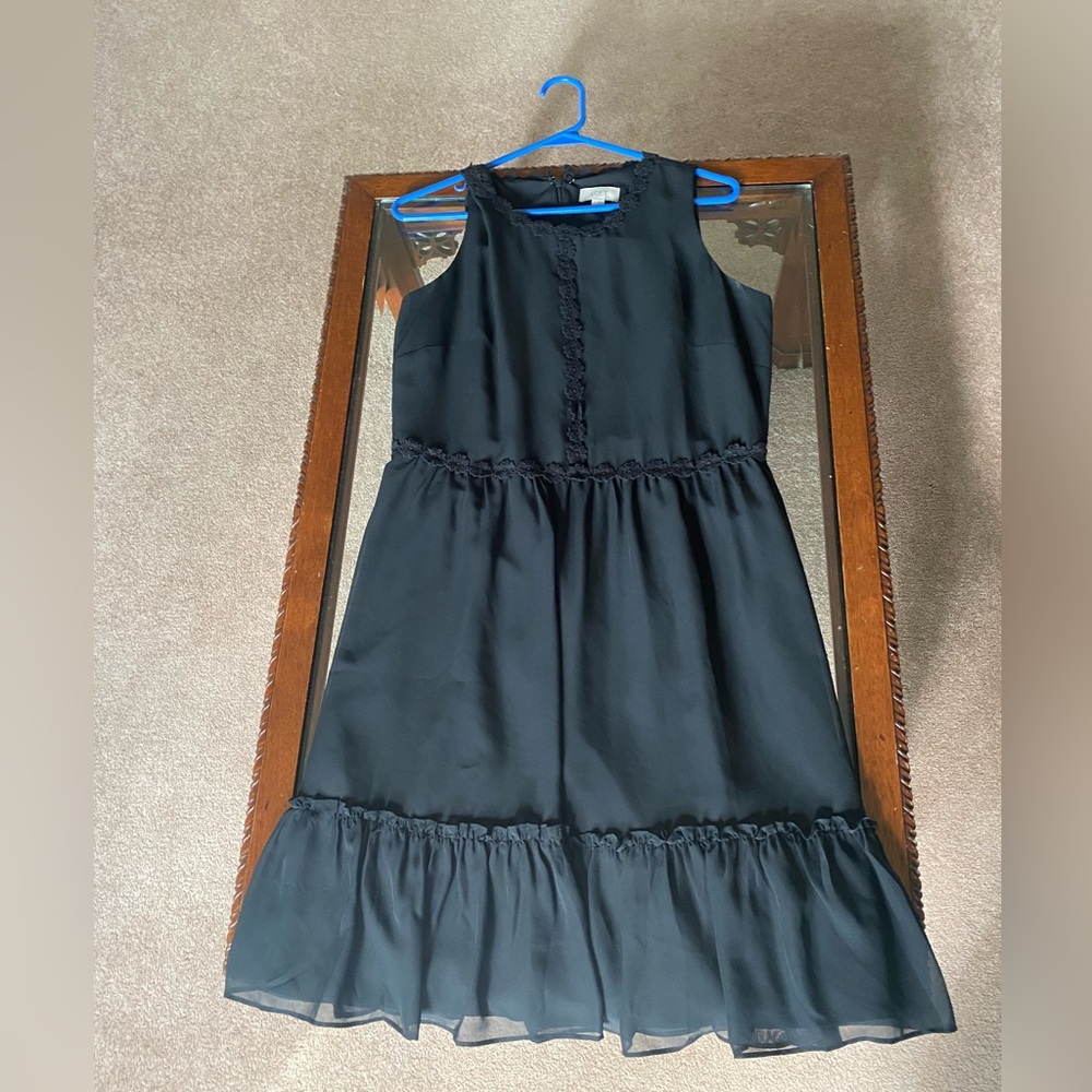 Loft Black Dress / Size 8